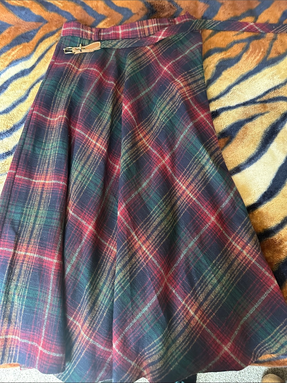 Plaid A-Line Skirt with Side Buckle in Red and Green